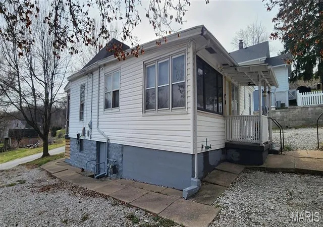 5th image of 412 W Terrace Ave, Hannibal, MO 63401 | MLS# MIS26052469
