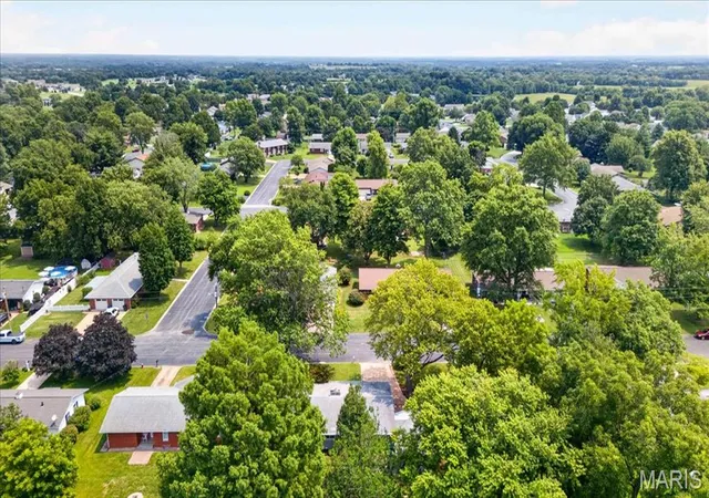 Photo 53 of Sale Pending at 411 Washington Dr, Waterloo, IL 62298 | MLS# MIS26052480 | Listing updated on 2026-08-28