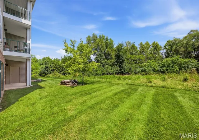 image of 885 Forest Ave, Valley Park, MO 63088