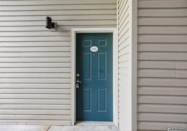 image of 885 Forest Ave, Valley Park, MO 63088