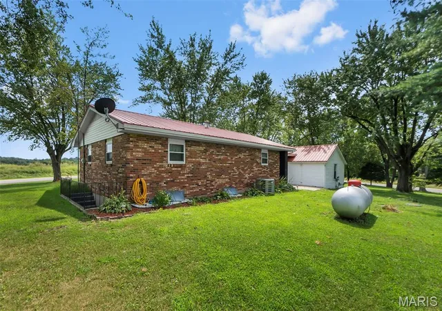 Photo 3 of Single family home for sale at 20782 State Hwy 177, Jackson, MO 63755 | MLS# MIS26052482 | Listing updated on 2026-10-07