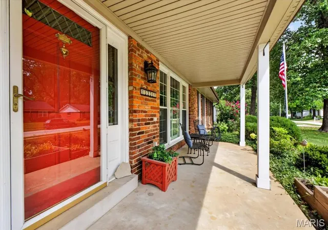 Photo 4 of Single family home for sale at 1331 Lockett Ln, Saint Louis, MO 63122 | MLS# MIS26052484 | Listing updated on 2026-09-05