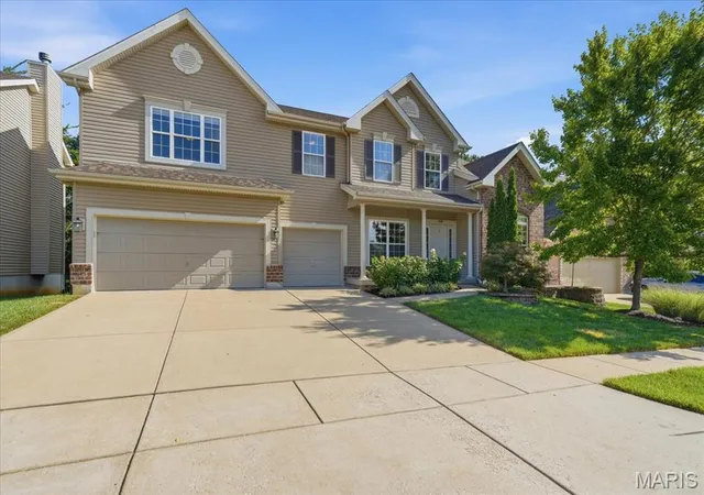 1st image of 1025 Hawkins Bend Dr, Fenton, MO 63026 | MLS# MIS26052506