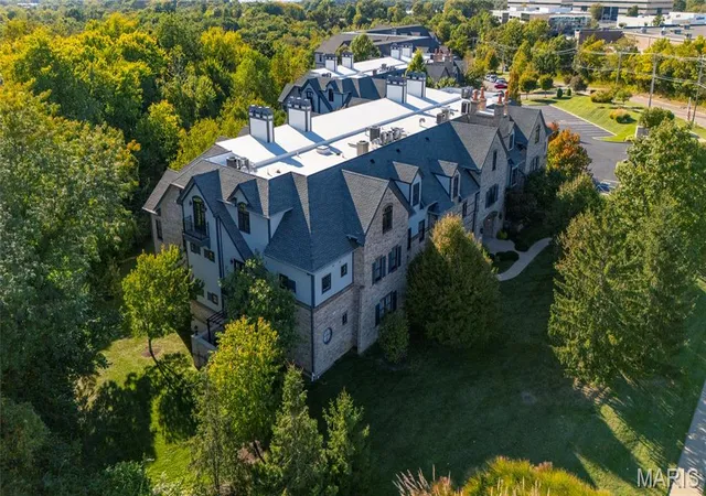 Listing Photo 1 - Condo for sale in building located at 12420 Rott Rd, Sunset Hills, MO 63127 - Unit #3A