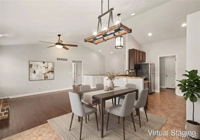 Photo 4 of Single family home for sale at 520 Sceptre Rd, Wentzville, MO 63385 | MLS# MIS26052530 | Listing updated on 2026-10-02