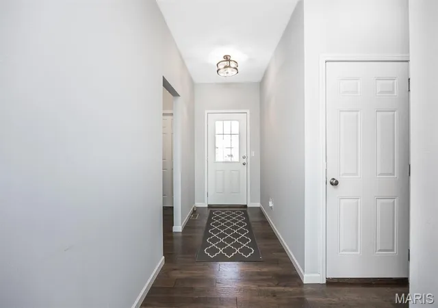 Photo 2 of Single family home for sale at 861 Bluff Ridge Ln, Shiloh, IL 62221 | MLS# MIS26052538 | Listing updated on 2026-10-21