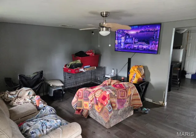 Photo 3 of Single family home for sale at 312 W 7th St, East Saint Louis, IL 62206 | MLS# MIS26052542 | Listing updated on 2026-08-21