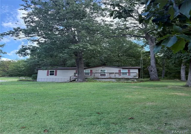 2nd image of 4126 Holt Rd, Wentzville, MO 63385 | MLS# MIS26052544