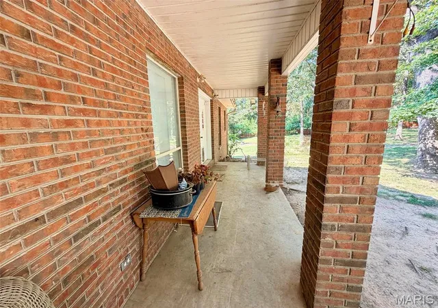 Photo 3 of Single family home for sale at 1512 County Road 421, Poplar Bluff, MO 63901 | MLS# MIS26052550 | Listing updated on 2026-09-08