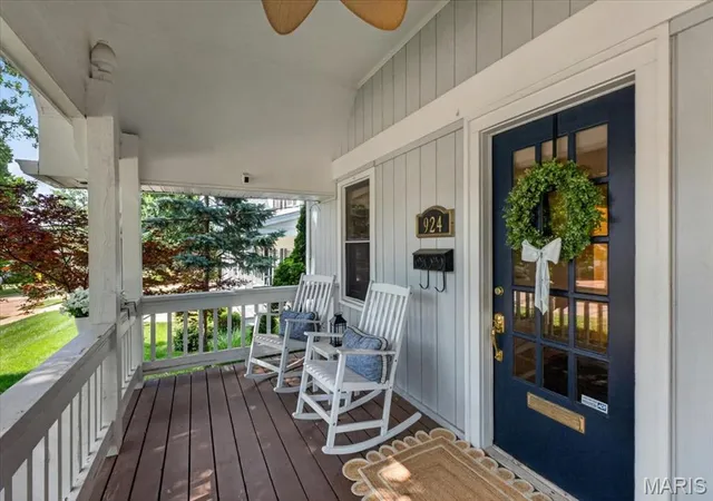 2nd image of 924 Evans Ave, Saint Louis, MO 63122 | MLS# MIS26052552