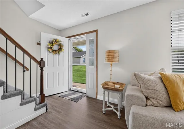 Photo 2 of Sale Pending at 1383 Forest Creek Dr #5, Saint Peters, MO 63303 | MLS# MIS26052588 | Listing updated on 2026-08-22