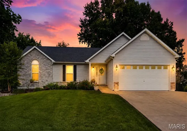 Photo 1 of Sale Pending at 7523 Cinnamon Teal Dr, O'fallon, MO 63368 | MLS# MIS26052597 | Listing updated on 2026-10-16