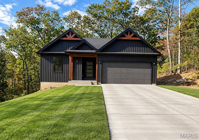 Single family home for sale at 309 Pheidippides Pl, De Soto, MO 63020 | MLS# MIS26052607