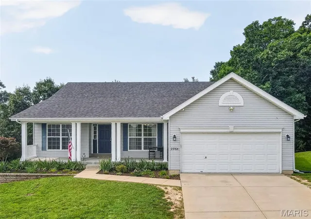 2nd image of 2364 Appaloosa Trl, High Ridge, MO 63049 | MLS# MIS26052616