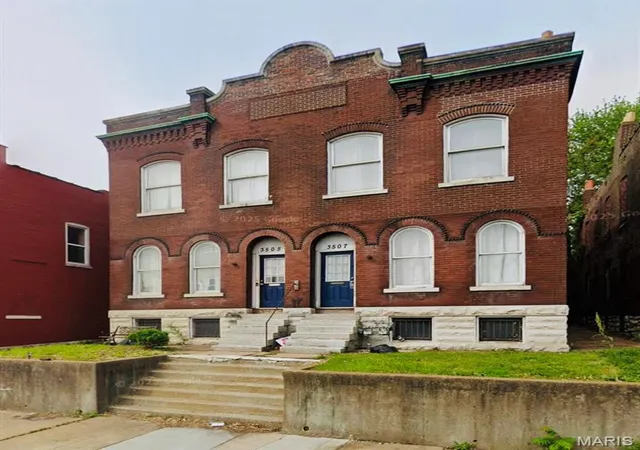 Multi family home for sale at 3505 N 11Th St, Saint Louis, MO 63107 | MLS# MIS26052641