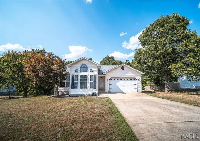 1st image of 16975 Lensman Rd, St Robert, MO 65584 | MLS# MIS26052643