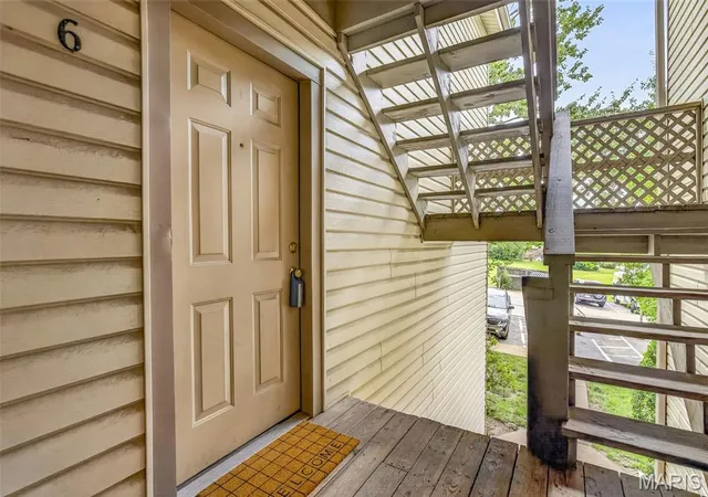 Photo 1 of Condo for sale at 1211 Mangrove Ln #6, Saint Louis, MO 63125 | MLS# MIS26052662 | Listing updated on 2026-08-16