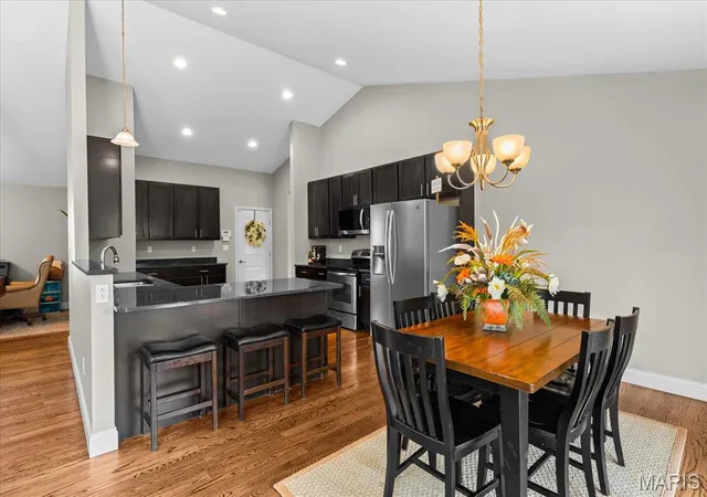5th image of 804 Autumn Rise Ln, Columbia, IL 62236 | MLS# MIS26052668