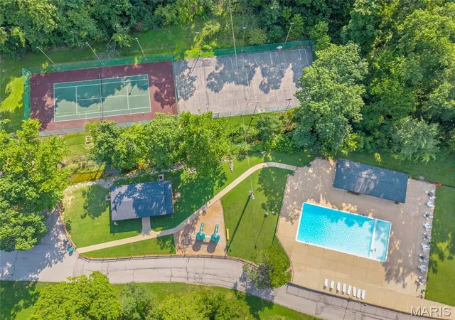 Photo 2 of Single family home for sale at 5002 Circle Dr, Imperial, MO 63052 | MLS# MIS26052679 | Listing updated on 2026-10-07