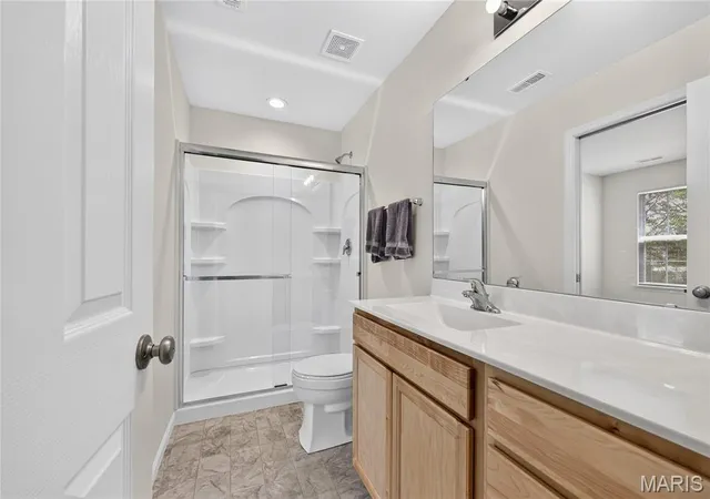 Photo 3 of Townhouse for sale at 352 Fall Harvest Pkwy, Wentzville, MO 63385 | MLS# MIS26052699 | Listing updated on 2026-08-29