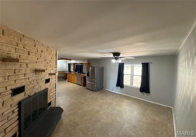 5th image of 1020 Walnut St, Cabool, MO 65689 | MLS# MIS26052701
