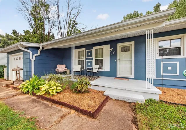 Photo 3 of Sale Pending at 109 Dawn Dr, Washington, MO 63090 | MLS# MIS26052710 | Listing updated on 2026-08-24