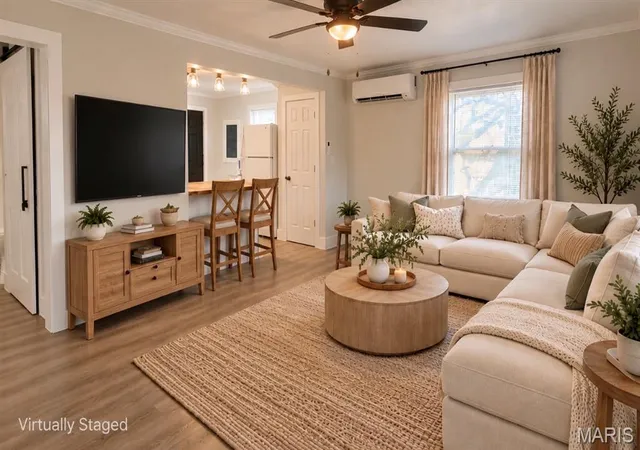 Photo 1 of Single family home for sale at 409 E Scioto St, Saint James, MO 65559 | MLS# MIS26052714 | Listing updated on 2026-10-28