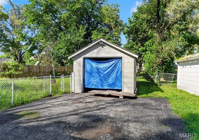image of 273 S Barat Ave, Saint Louis, MO 63135 | MLS# MIS26052720