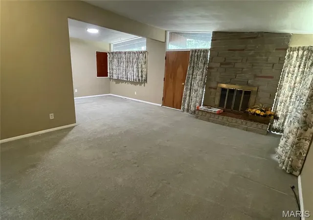 Photo 2 of Single family home for sale at 7222 Boellner Dr, Hazelwood, MO 63042 | MLS# MIS26052724 | Listing updated on 2026-09-01