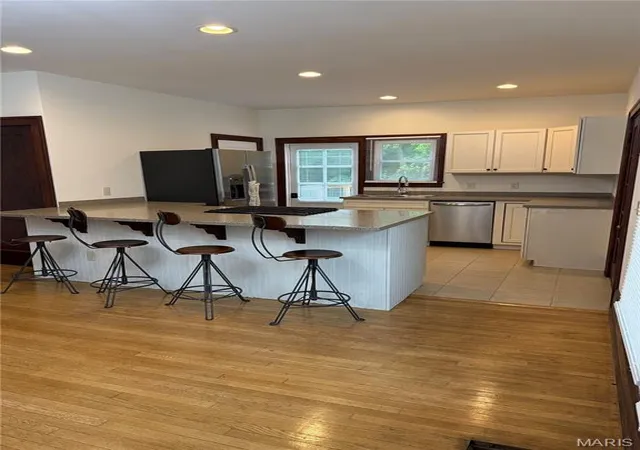 5th image of 214 Shepherd Pl Pl, Hannibal, MO 63401 | MLS# MIS26052743