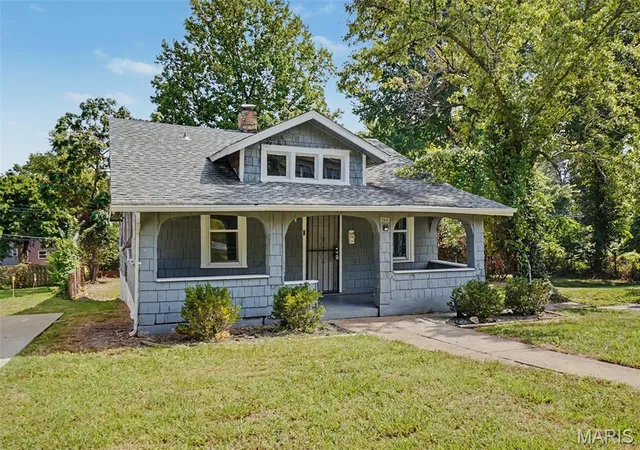 Photo 2 of Single family home for sale at 3722 Salome Ave, Saint Louis, MO 63121 | MLS# MIS26052744 | Listing updated on 2026-09-13