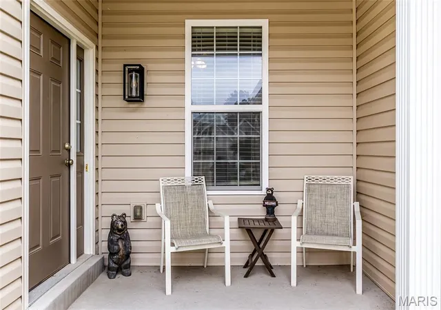 Photo 3 of Single family home for sale at 10 Thoreau Ct, O Fallon, MO 63366 | MLS# MIS26052746 | Listing updated on 2026-10-21