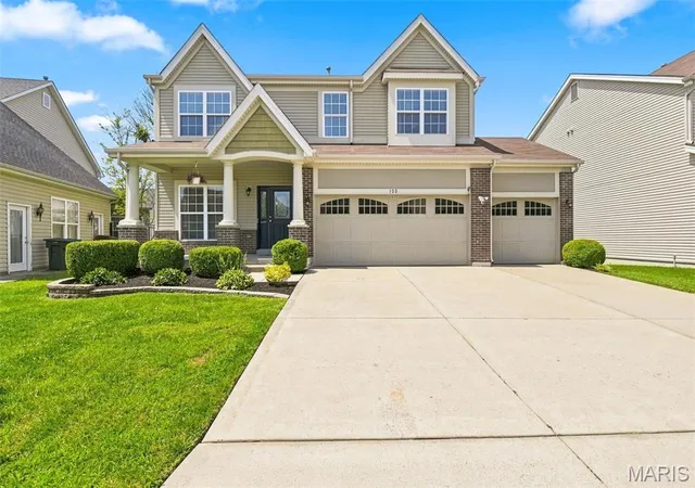 Photo 1 of Single family home for sale at 103 Berry Manor Cir, Saint Peters, MO 63376 | MLS# MIS26052759 | Listing updated on 2026-08-24