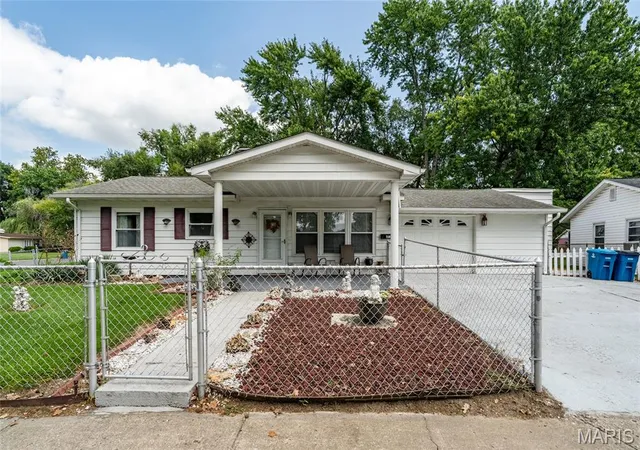 Photo 1 of Single family home for sale at 2200 Wilson Ave, Granite City, IL 62040 | MLS# MIS26052774 | Listing updated on 2026-09-12