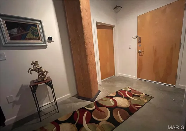 Photo 3 of Condo for sale at 901 Washington Ave #405, Saint Louis, MO 63101 | MLS# MIS26052784 | Listing updated on 2026-10-02