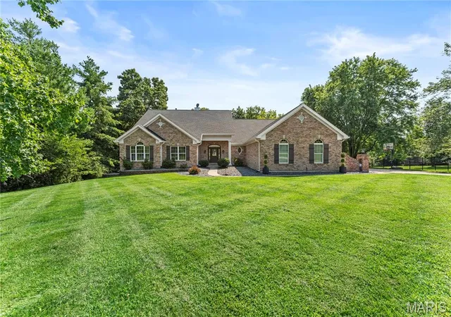1st image of 620 Forest Meadow Ct, Defiance, MO 63341 | MLS# MIS26052788
