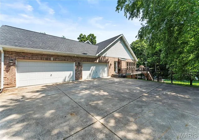 36th image of 620 Forest Meadow Ct, Defiance, MO 63341 | MLS# MIS26052788