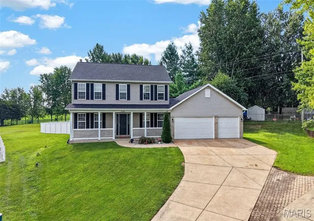 1st image of 350 Villa Duschene Dr, Warrenton, MO 63383 | MLS# MIS26052798