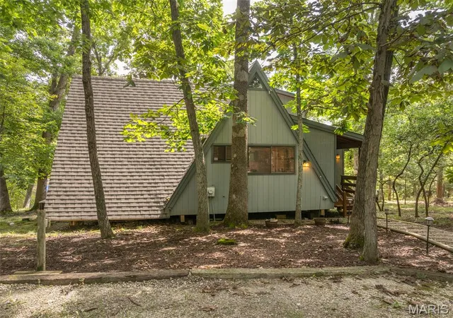 40th image of 927 Trophy Woods Dr, Wright City, MO 63390 | MLS# MIS26052804