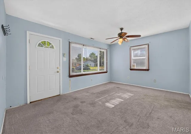 Photo 5 of Single family home for sale at 11224 Saint Clement Ln, Saint Ann, MO 63074 | MLS# MIS26052811 | Listing updated on 2026-08-28