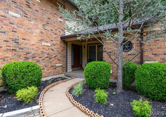 Photo 3 of Single family home for sale at 7156 Becker Rd, Saint Louis, MO 63129 | MLS# MIS26052820 | Listing updated on 2026-08-22