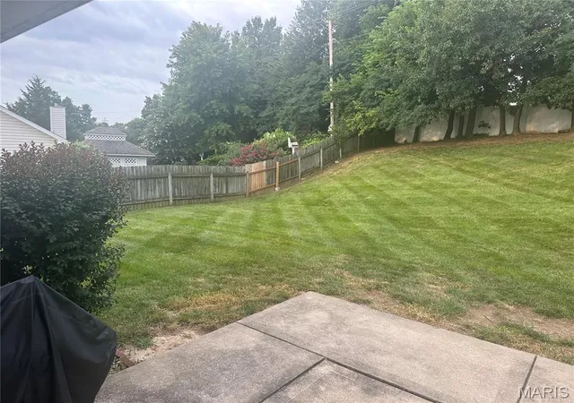 Photo 15 of Single family home for sale at 991 Reddington Oaks Ct, Saint Charles, MO 63304 | MLS# MIS26052839 | Listing updated on 2026-09-02