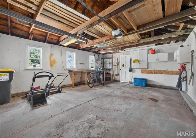 37th image of 1530 Livingston St, Carlyle, IL 62231 | MLS# MIS26052840