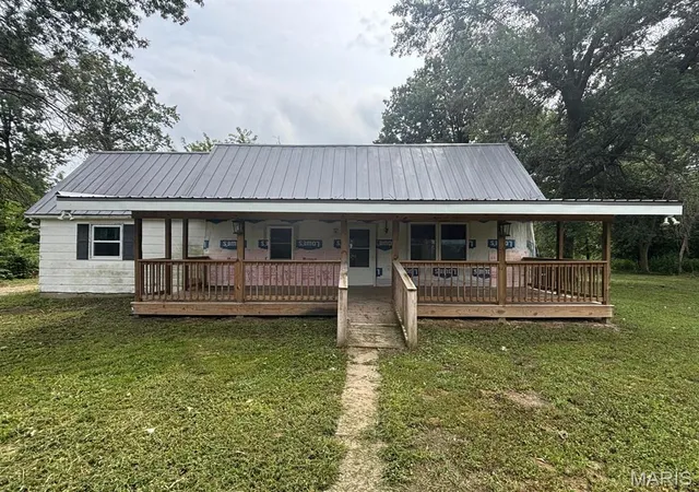 Photo 4 of Single family home for sale at 315 N Center St, Hunnewell, MO 63443 | MLS# MIS26052841 | Listing updated on 2026-08-17