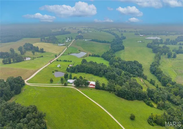 5th image of 25740 Indianapolis Dr, Marble Hill, MO 63764 | MLS# MIS26052843