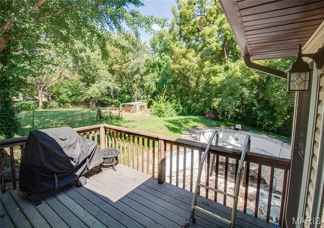 29th image of 784 E Woodland Dr, East Alton, IL 62024 | MLS# MIS26052854