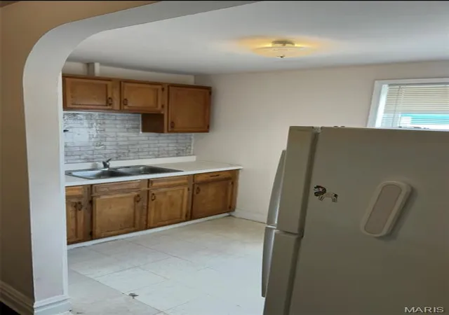 Photo 3 of Sale Pending at 760 Thrush Ave, St Louis, MO 63147 | MLS# MIS26052857 | Listing updated on 2026-09-06