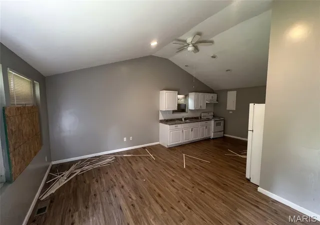 Photo 2 of Single family home for sale at 3974 Lada Ave, Normandy, MO 63121 | MLS# MIS26052859 | Listing updated on 2026-08-24