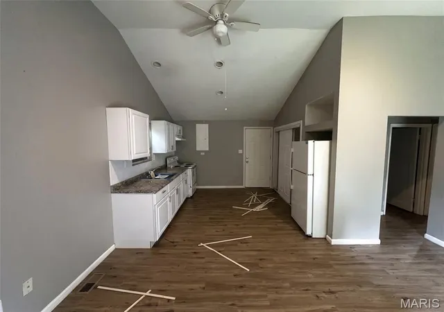 Photo 4 of Single family home for sale at 3974 Lada Ave, Normandy, MO 63121 | MLS# MIS26052859 | Listing updated on 2026-09-25