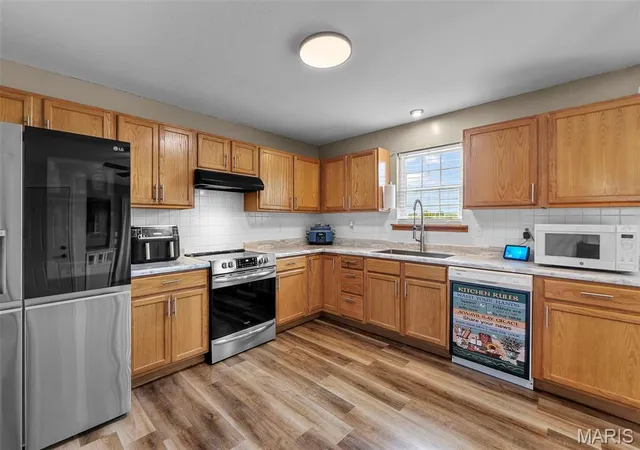 5th image of 100 Harris Dr, Sikeston, MO 63801 | MLS# MIS26052869